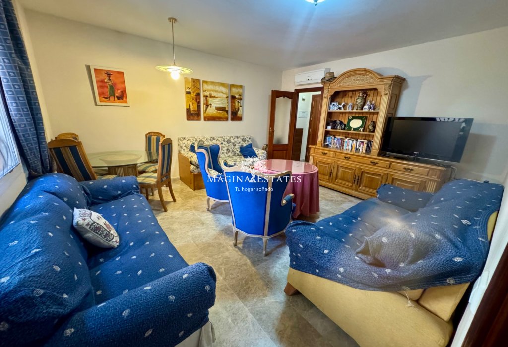 Alquiler a largo plazo - Apartamento / piso - Fuengirola
