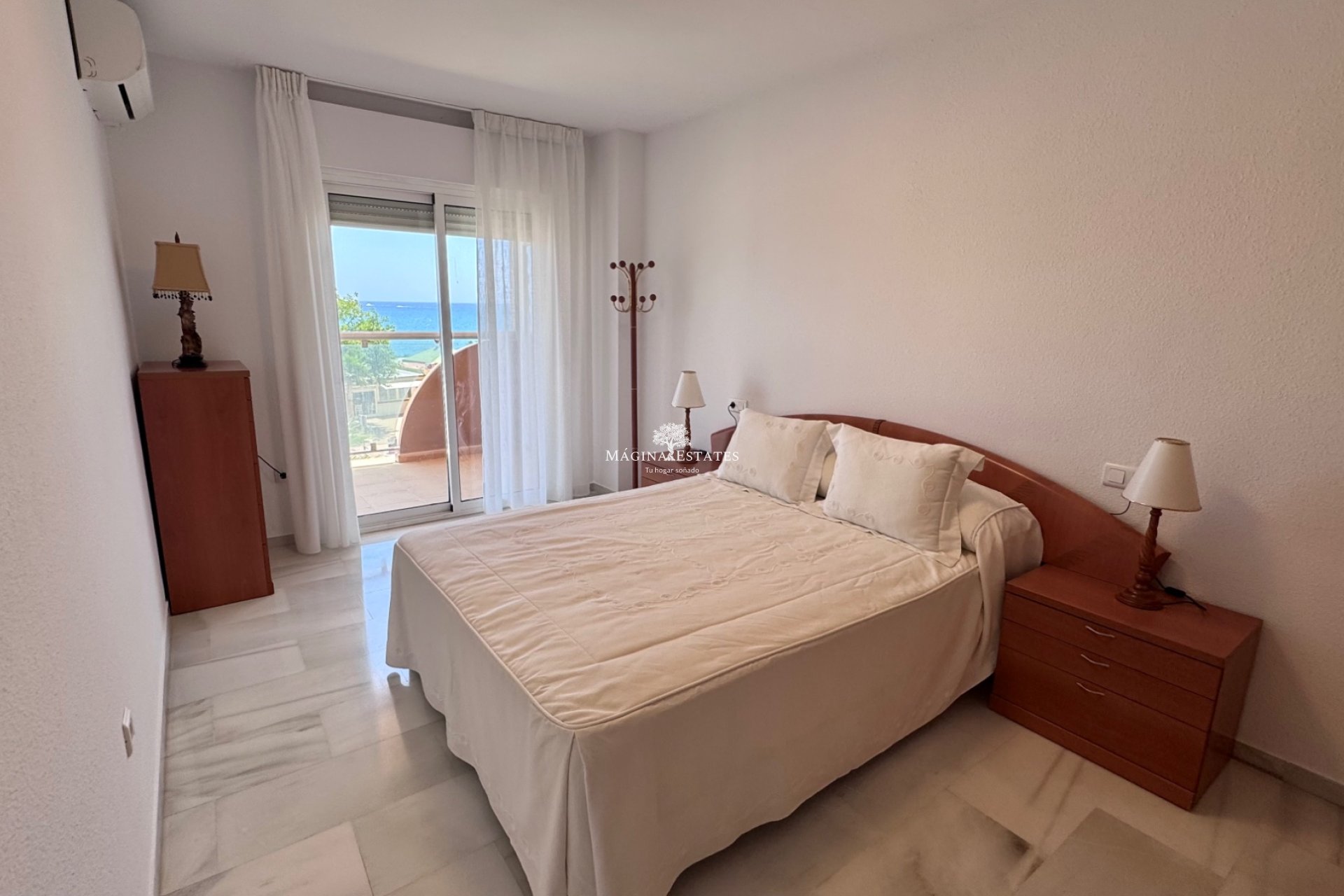Alquiler a largo plazo - Apartamento / piso - Fuengirola
