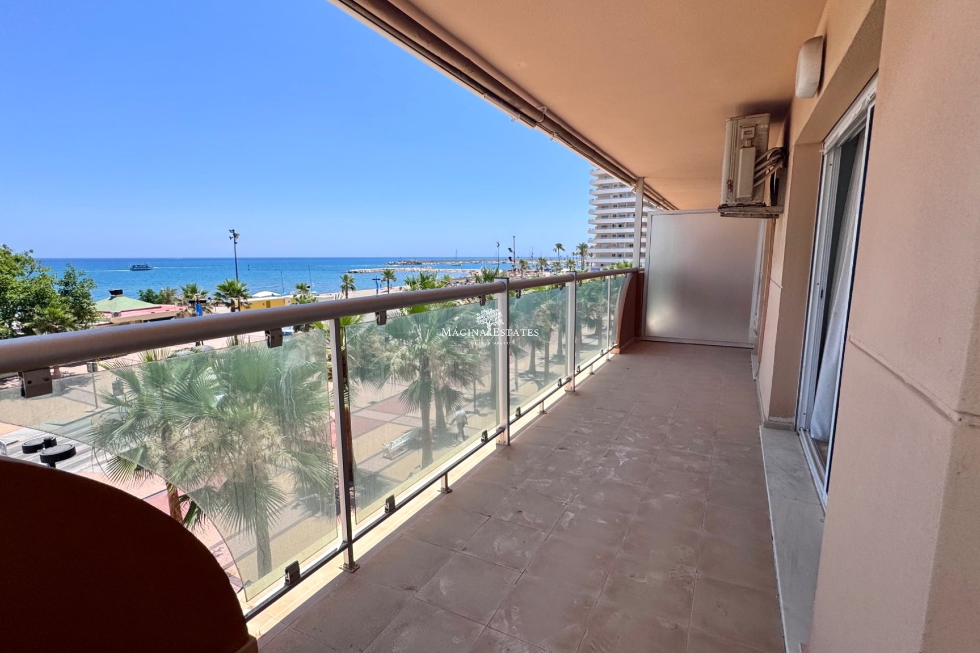 Alquiler a largo plazo - Apartamento / piso - Fuengirola