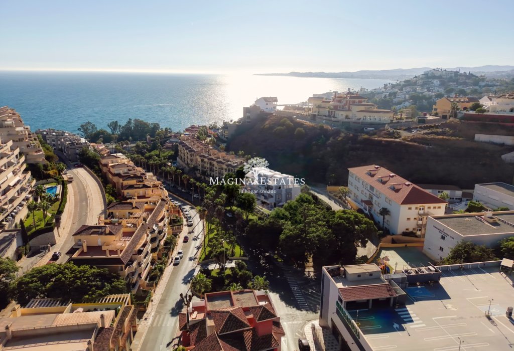  Ático dúplex con vistas al mar