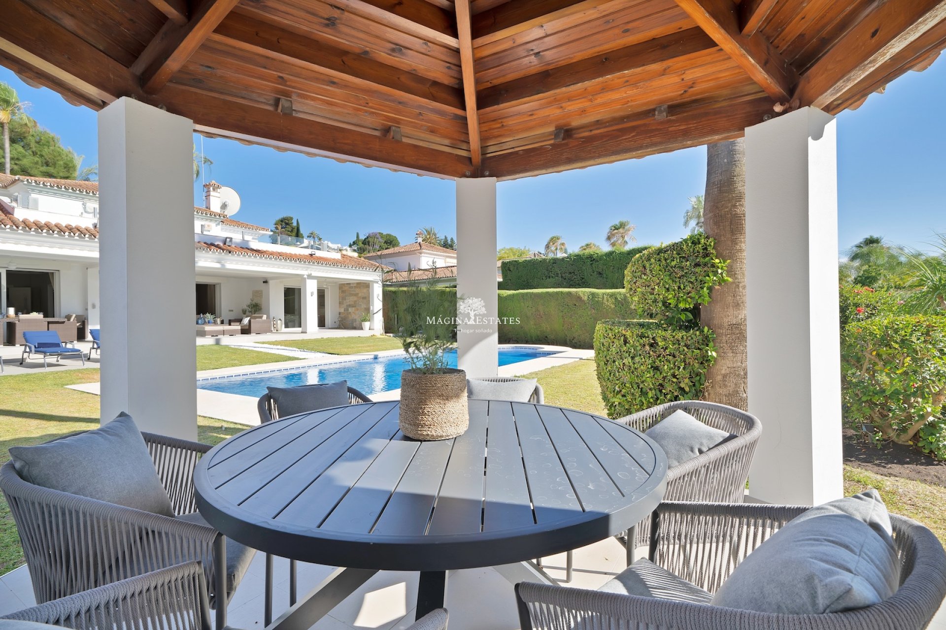 comprar - buy - villa - el Paraiso - Marbella - estepona