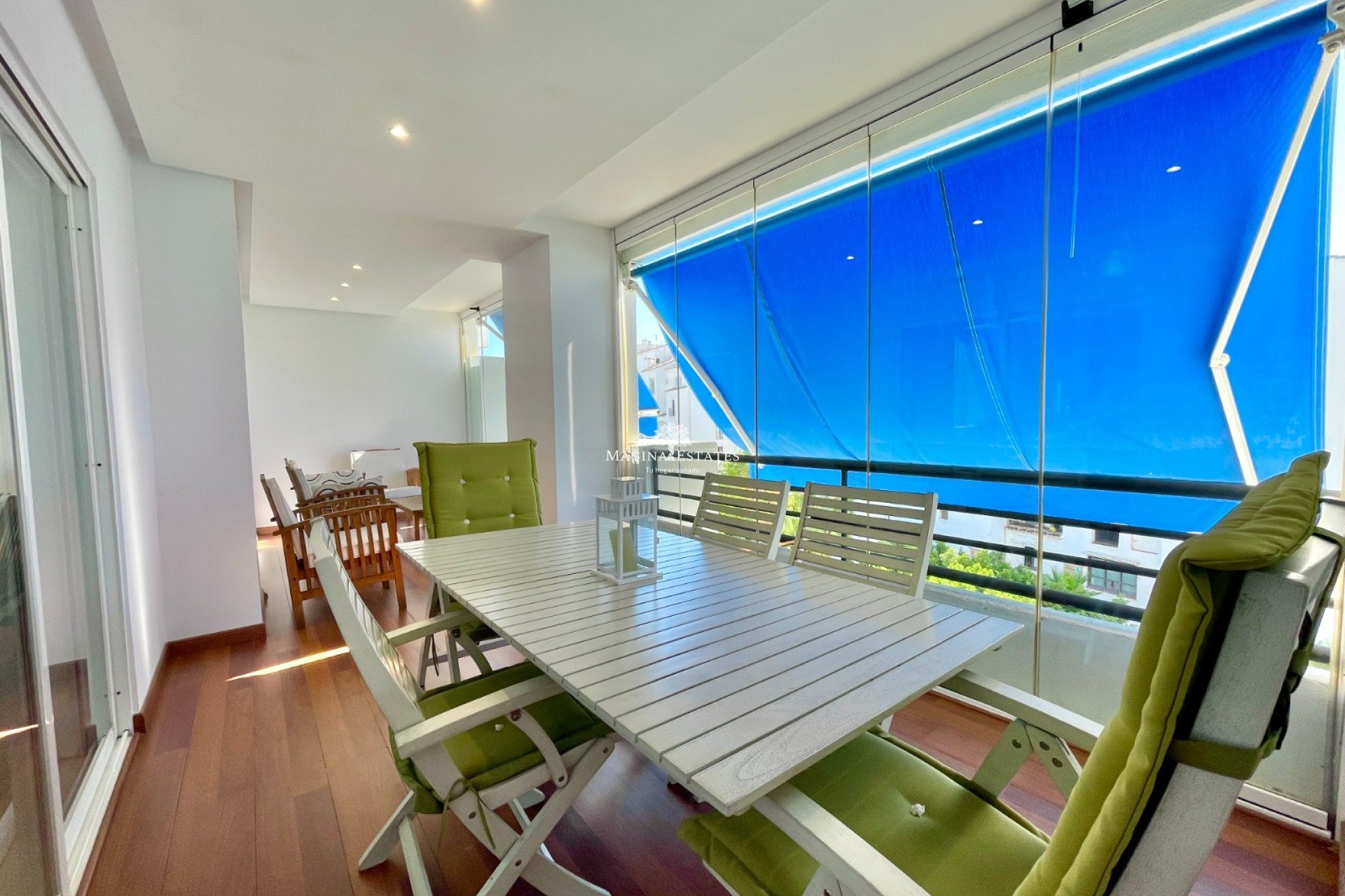 Resale - Apartment / flat - Marbella - Puerto Banús