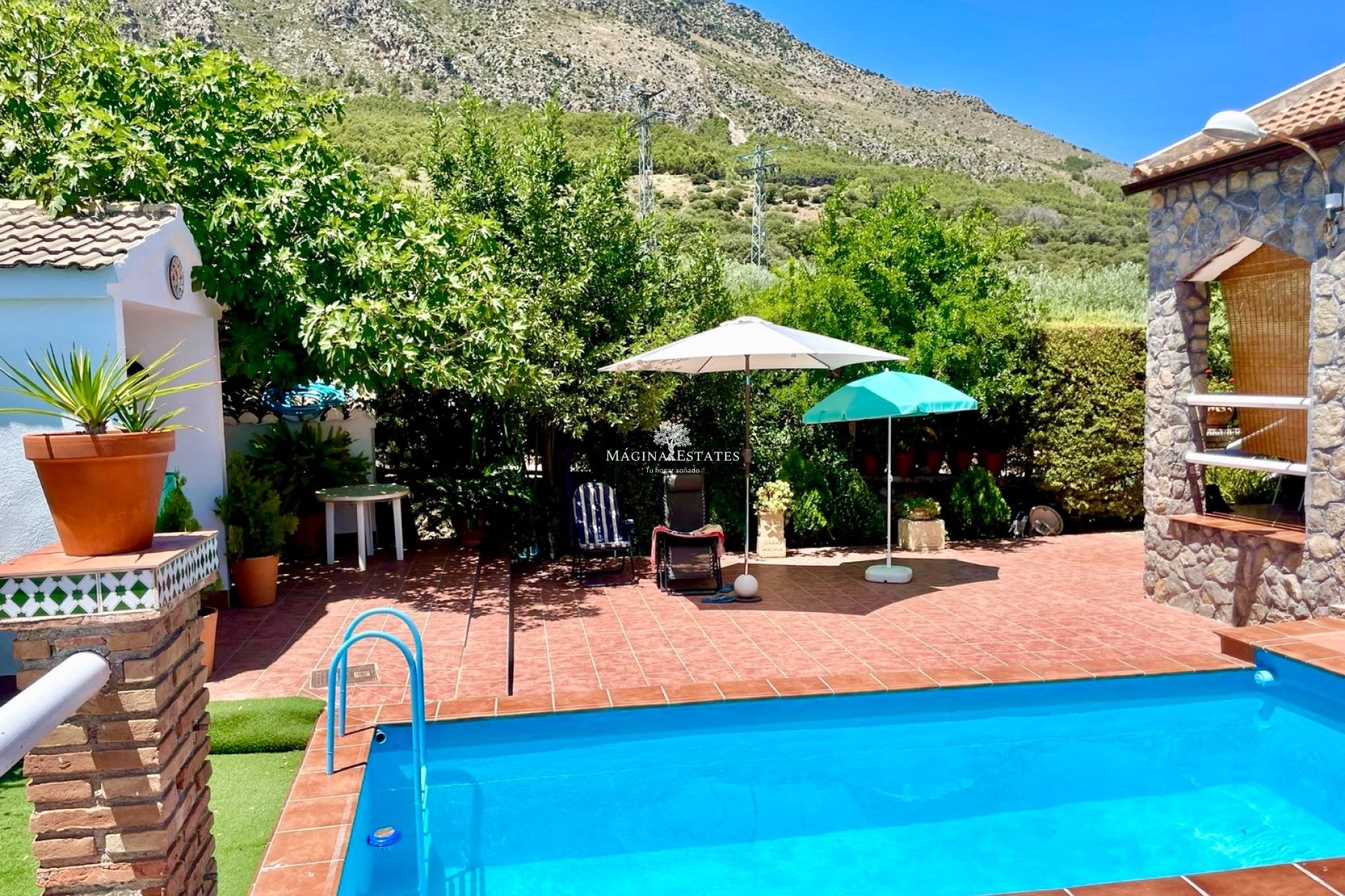 Resale - Plot / Land - Huelma - Sierra Mágina