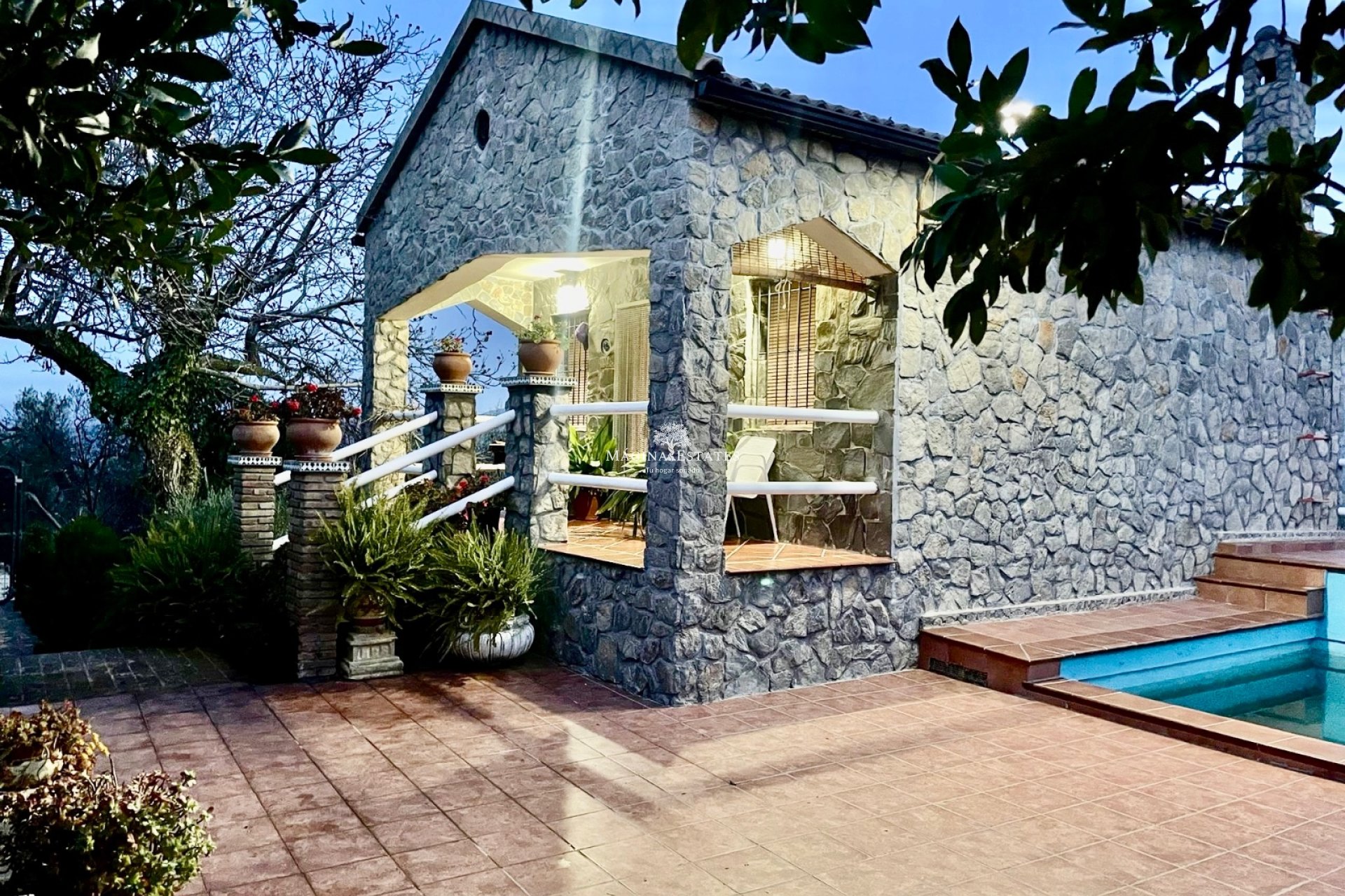 Resale - Plot / Land - Huelma - Sierra Mágina