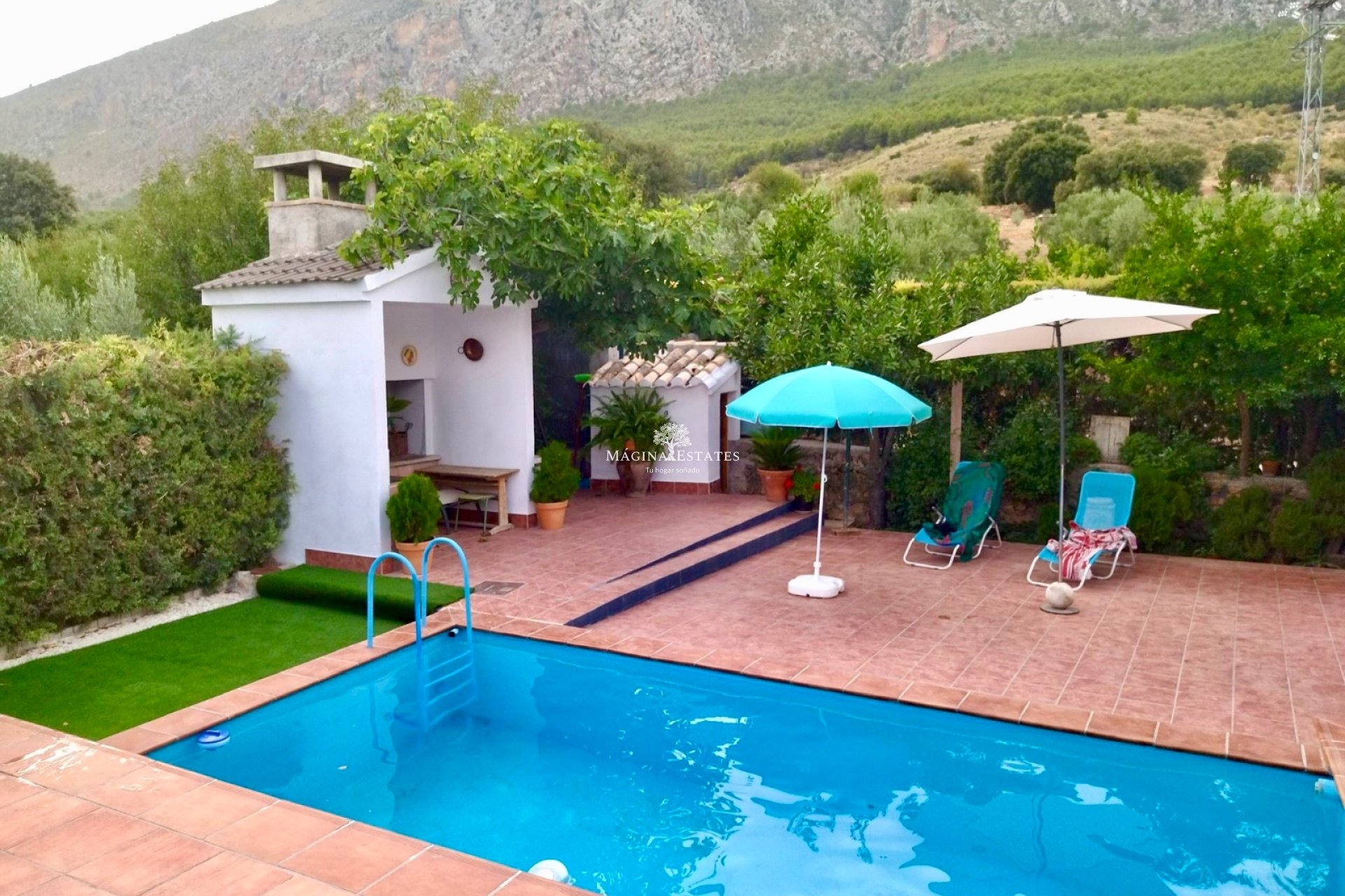 Resale - Plot / Land - Huelma - Sierra Mágina