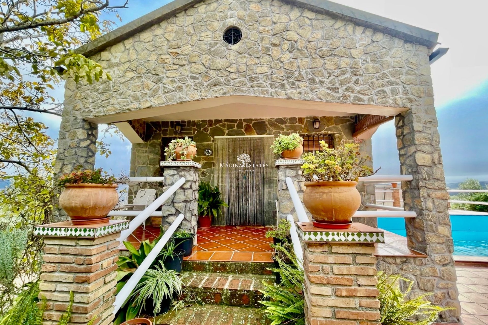 Resale - Plot / Land - Huelma - Sierra Mágina