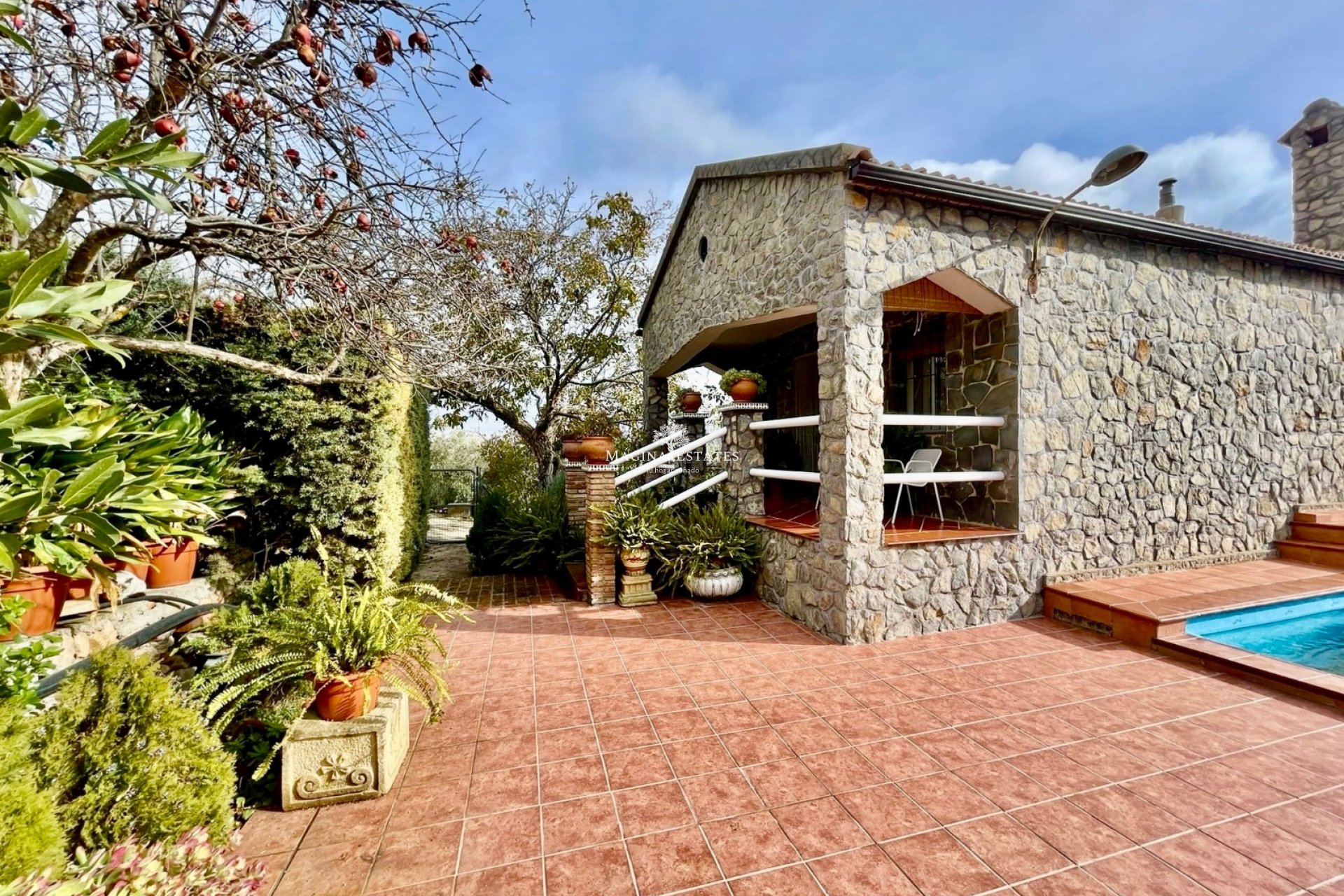 Resale - Plot / Land - Huelma - Sierra Mágina