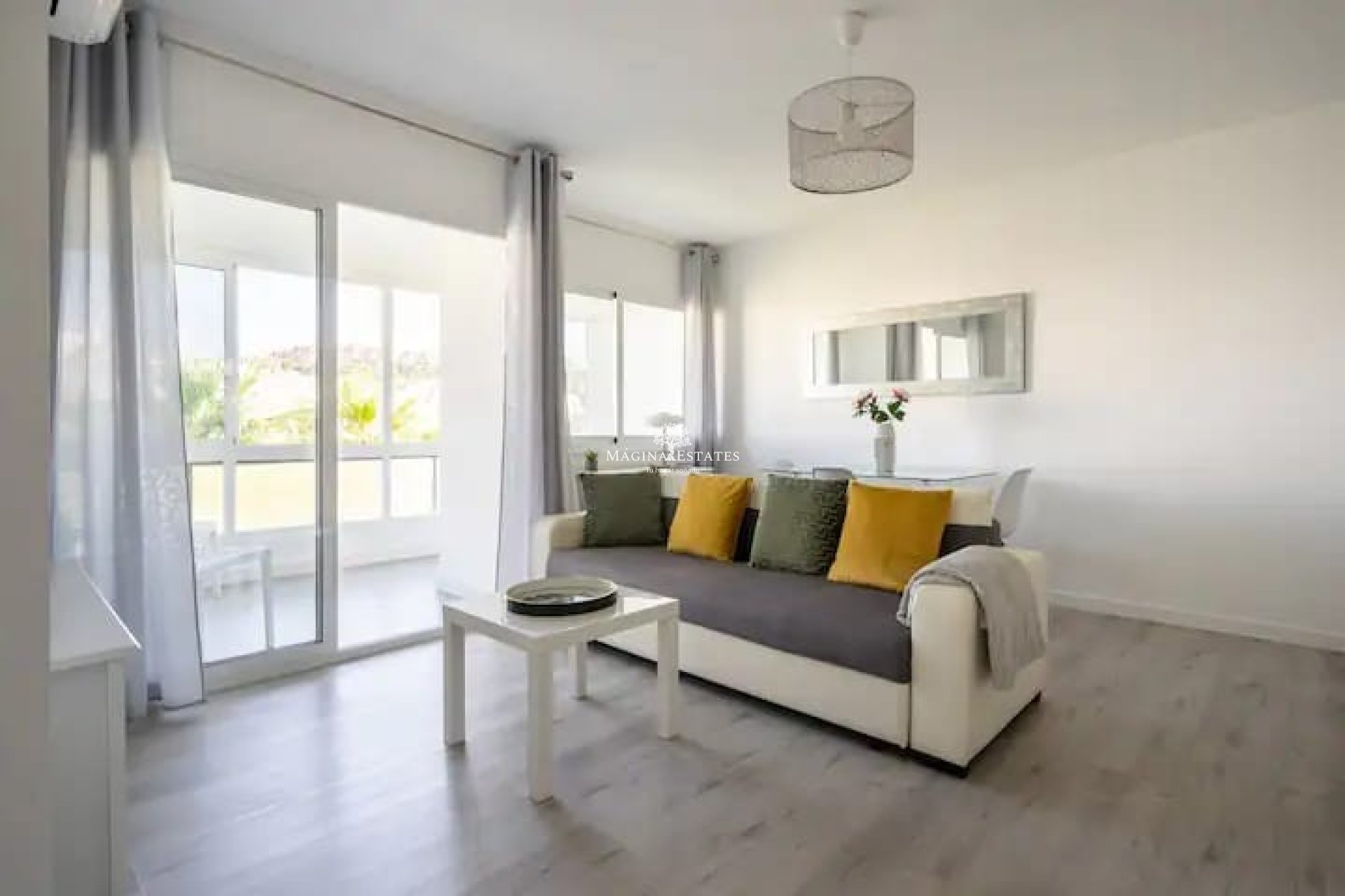 Reventa - Apartamento / piso - Marbella - Nueva Andalucía