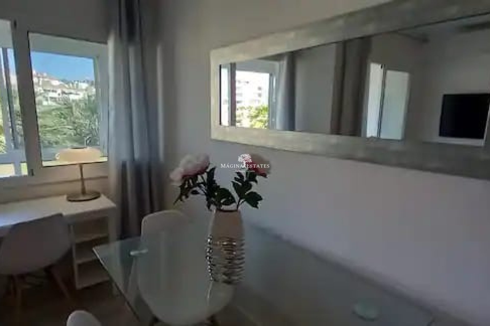 Reventa - Apartamento / piso - Marbella - Nueva Andalucía