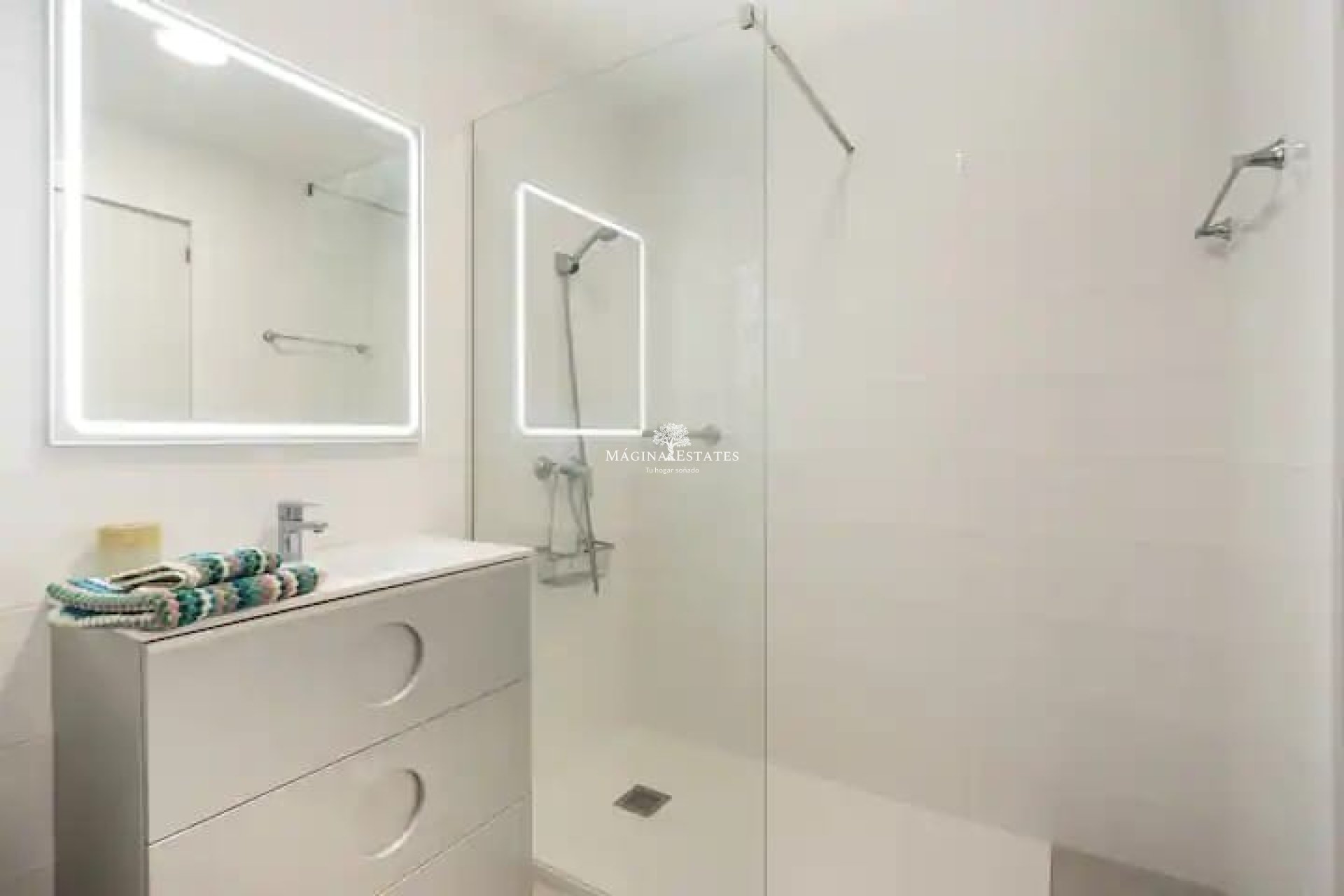 Reventa - Apartamento / piso - Marbella - Nueva Andalucía