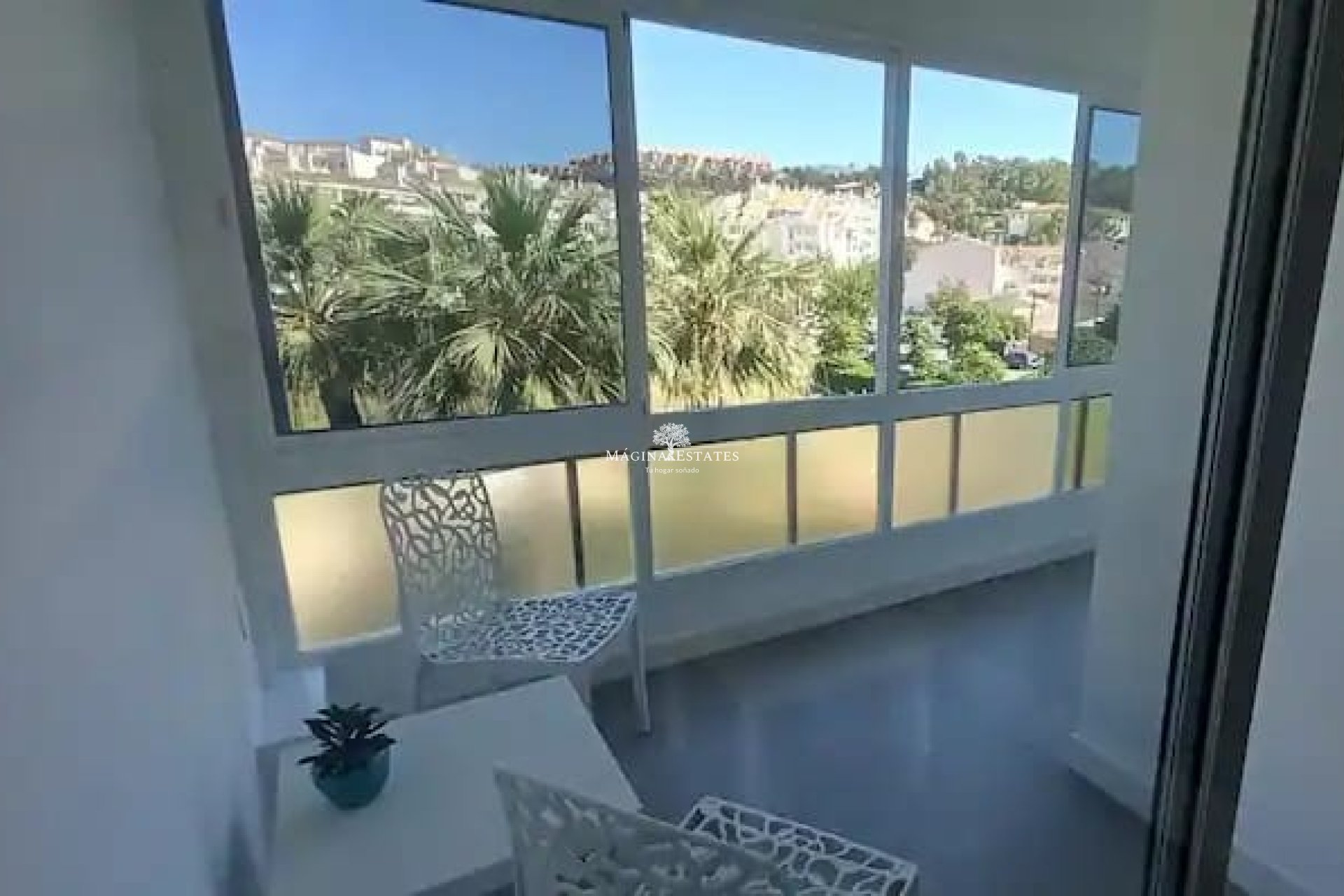 Reventa - Apartamento / piso - Marbella - Nueva Andalucía