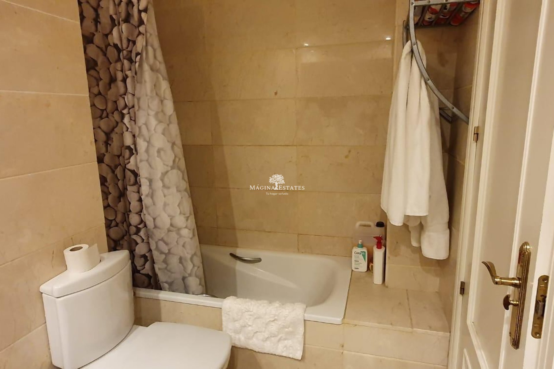 Reventa - Apartamento / piso - Marbella - Nueva Andalucía