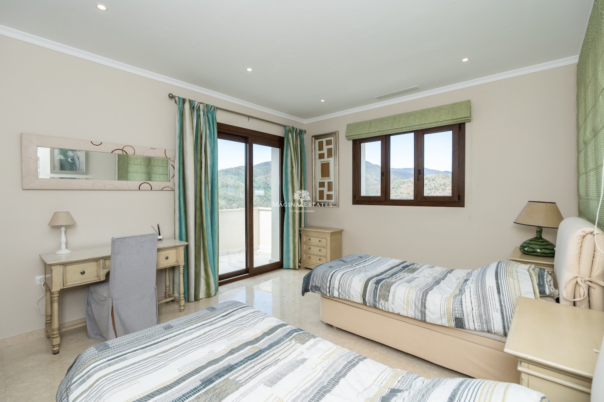 venta - villa  - Benahavis -  Marbella