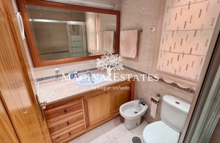 Alquiler a largo plazo - Apartamento / piso - Fuengirola