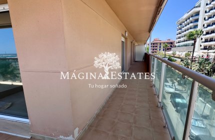 Alquiler a largo plazo - Apartamento / piso - Fuengirola