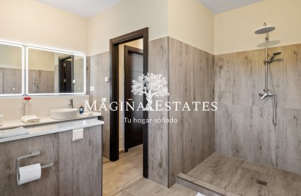 comprar venta villa Calahonda
