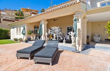 comprar venta villa Calahonda